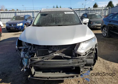 2017 Nissan Rogue S z USA, uszkodzony, nr VIN KNMAT2MT3HP545060